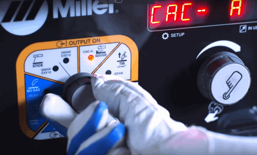 Big BlueÂ® 400 Pro (Mitsubishi) 907733 in Action